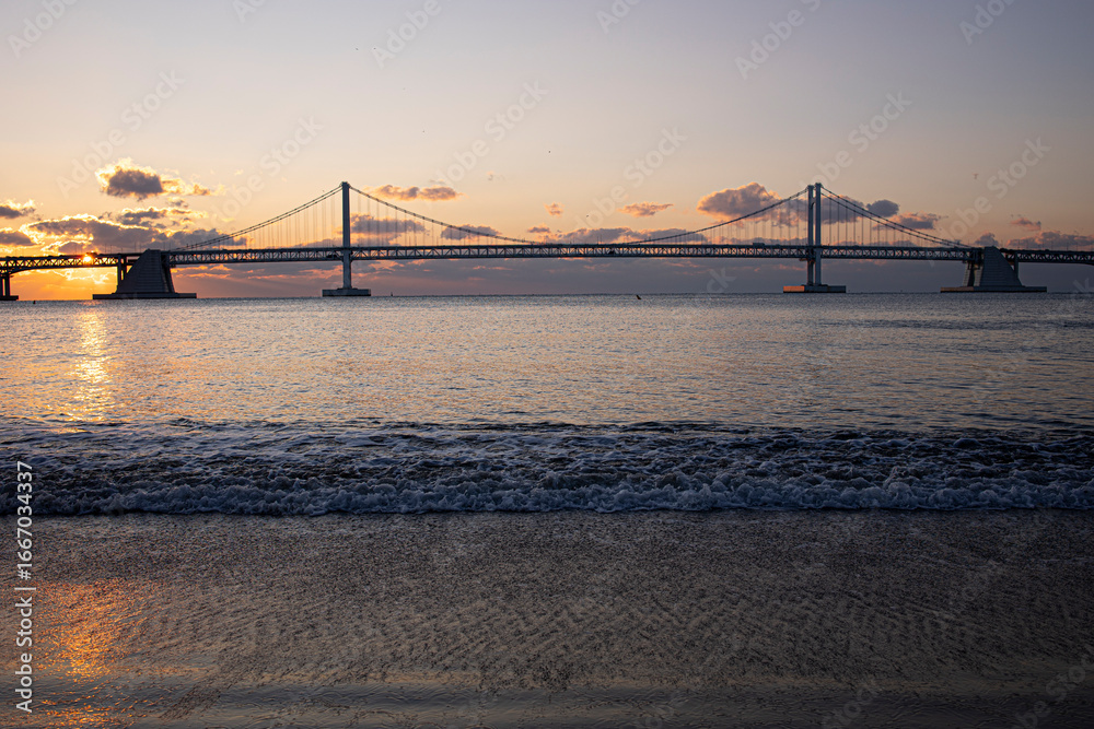 Fototapeta premium Gwangan bridge during sunset in Busan, South Korea