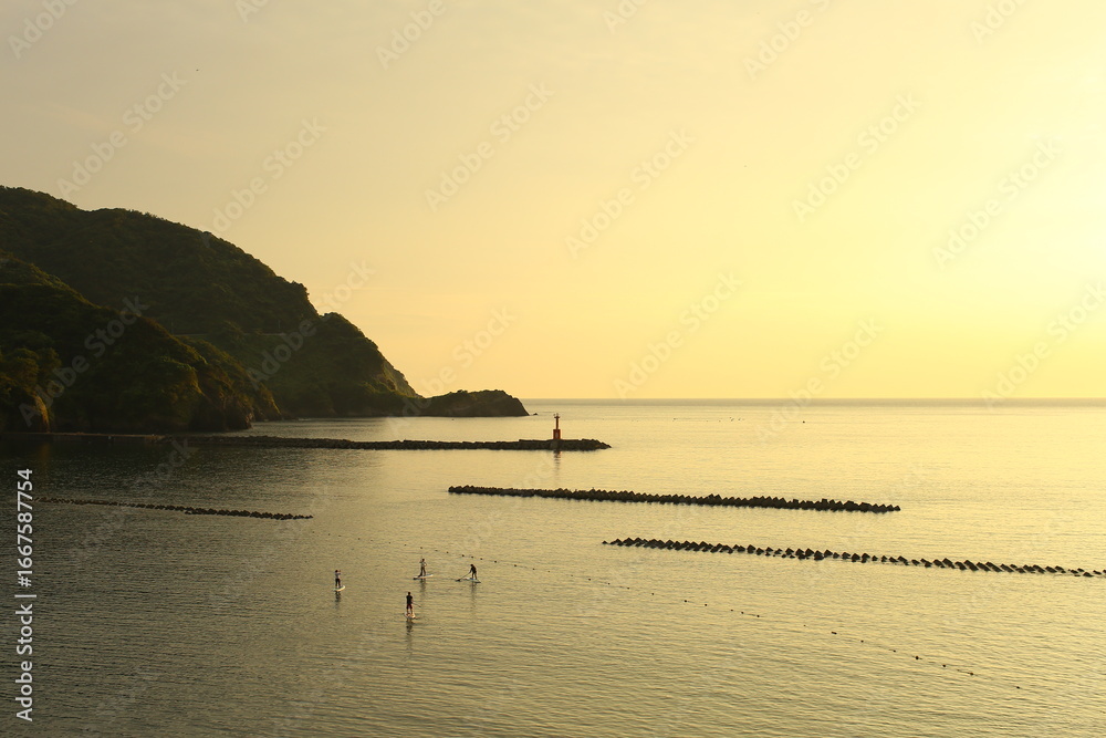 Fototapeta premium 夕暮れの海