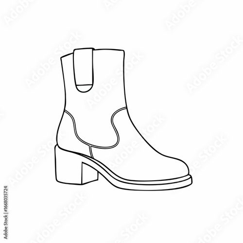 Outlined ankle boot with a block heel and curved side panel detail