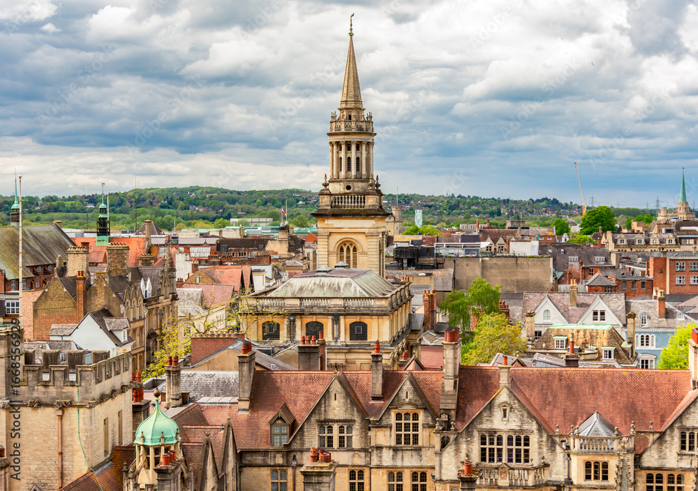 Naklejka premium Oxford cityscape with medieval architecture, UK