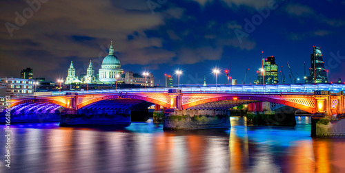 Photography Blackfriars bridge at night, London, UK
