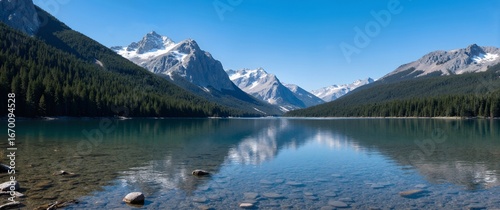lake louise banff national park canada