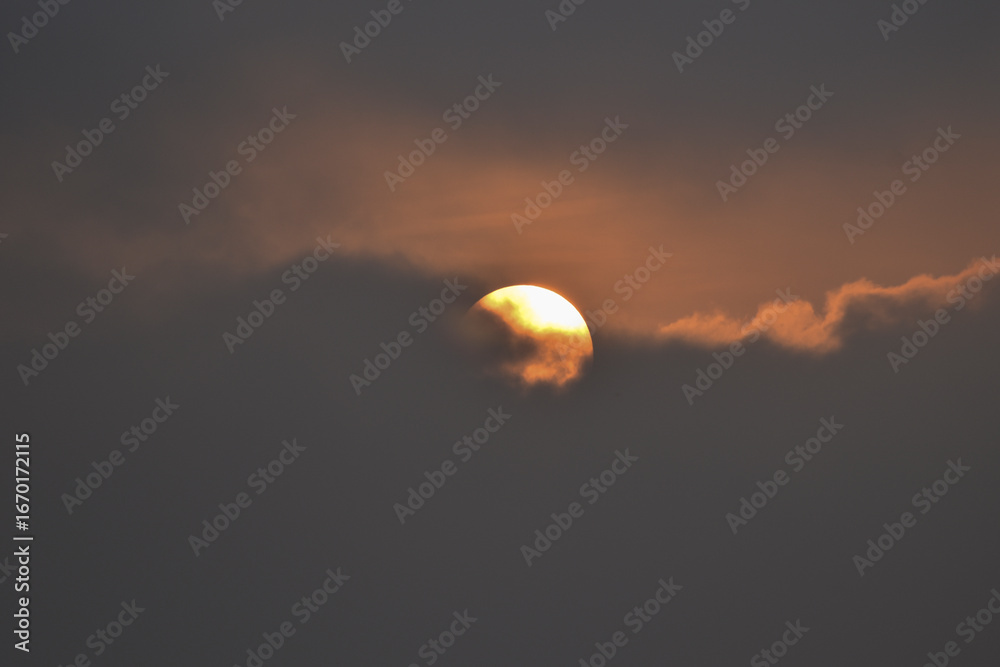 Obraz premium sun and clouds