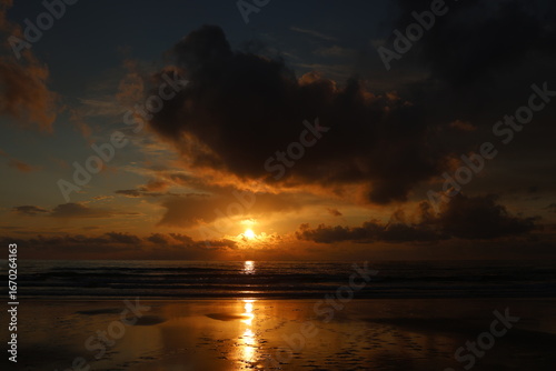 Coucher de soleil sur l'océan Atlantique