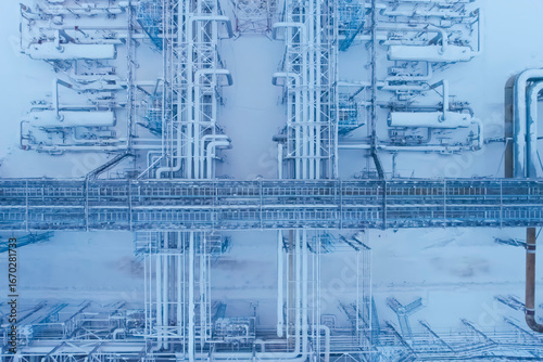 Gas treatment plants for liquefied gas plant.