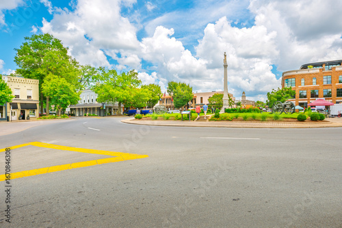 The picturesque Town Square with the Confederate Monument in the center surrounded by shops and cafes in the historic small town of Franklin, Tennessee, USA.