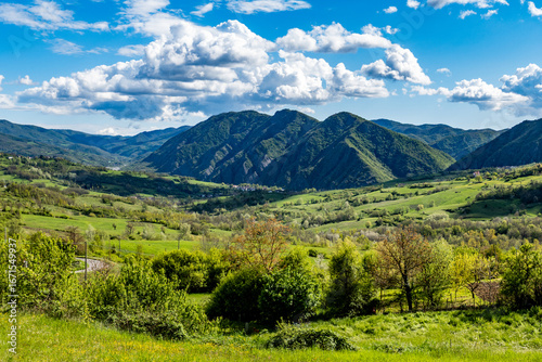 Tra Piemonte e Liguria - Panorami di viaggio (Appennino Ligure)