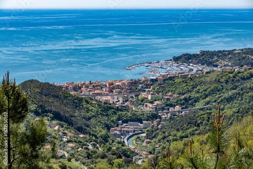 Tra Piemonte e Liguria - Panorami di viaggio (Appennino Ligure)