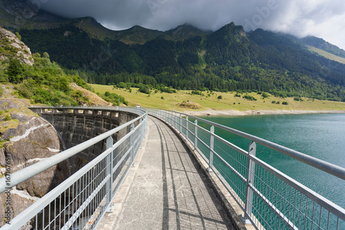 Tech lake, Arrens-Marsous, Hauts-Pyrenees, France