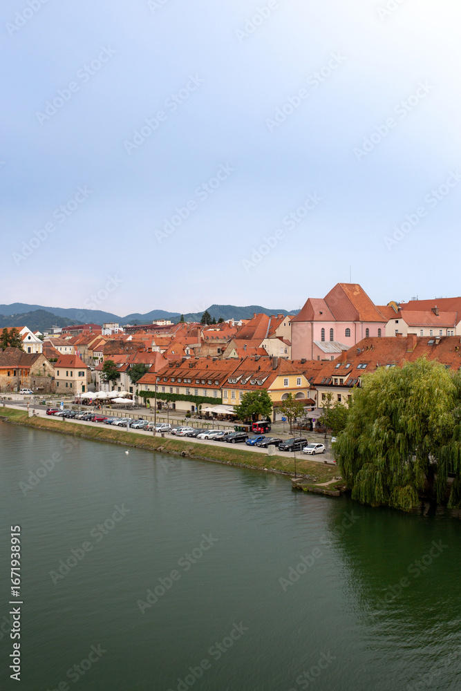 Fototapeta premium Panoramic view of Maribor city in Slovenia with the Drava River