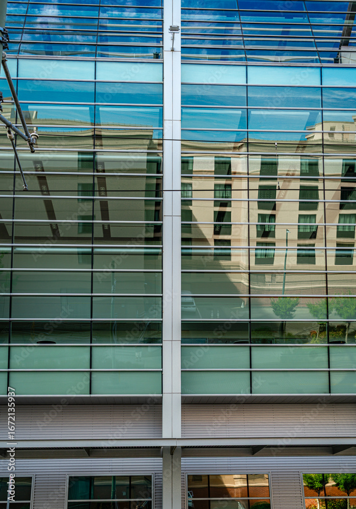 Obraz premium Convention Center Reflection 4