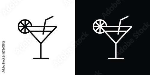 Cocktail icon. Vector linear icon isolated in black and white