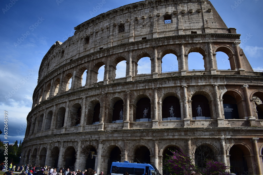 Naklejka premium colosseum in rome italy