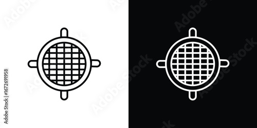 Manhole icon in line art versions on white background