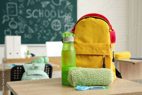 Backpack with headphones, p...