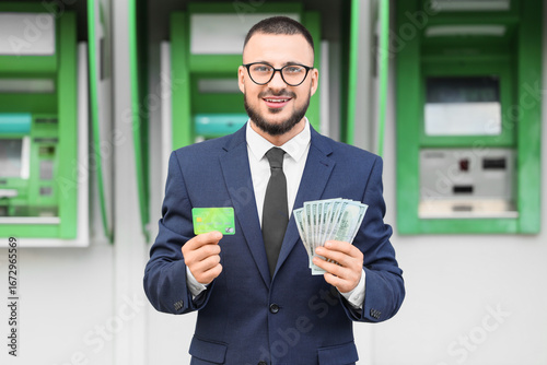 Young businessman with cred...