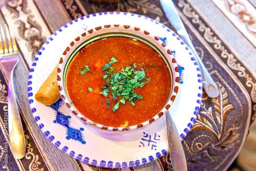 Φωτογραφία Chorba frik algerian traditional soup