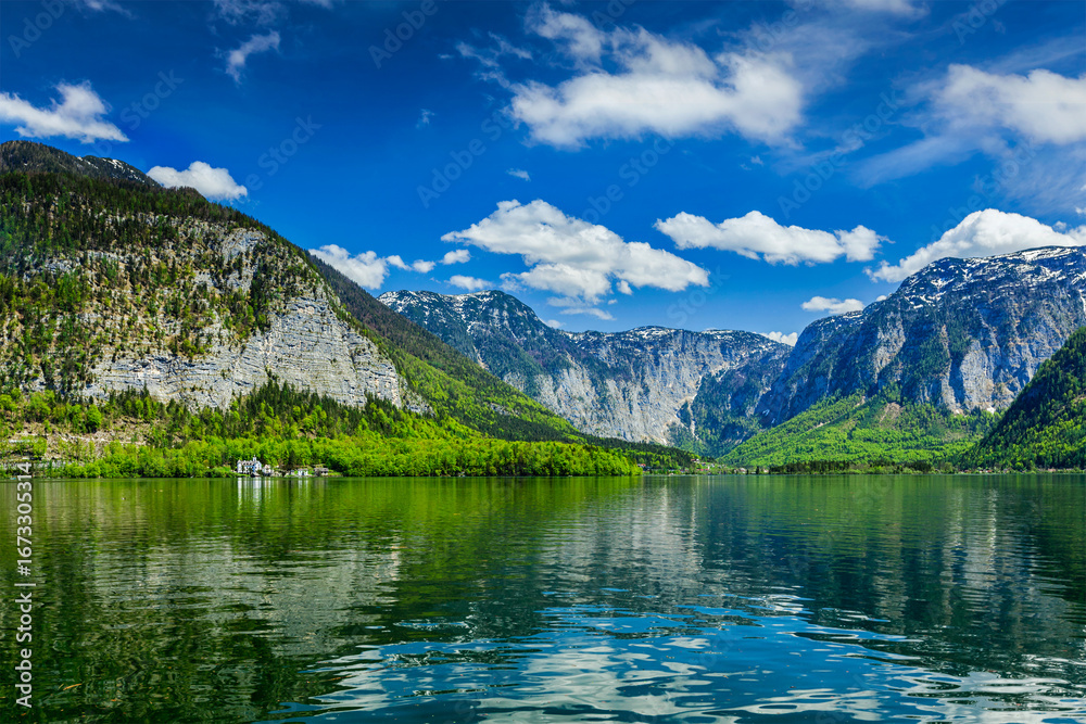 Fototapeta premium Hallstatt Austria Mountain Lake Scenic Landscape