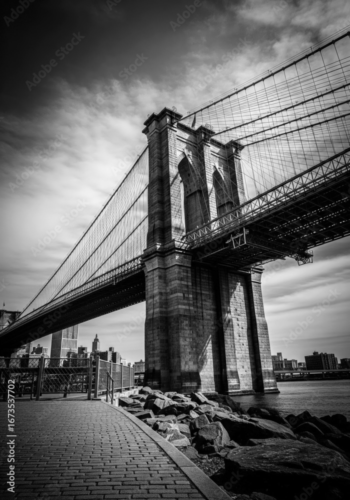 Naklejka premium Brooklyn Bridge Tower and Cables, Black and White