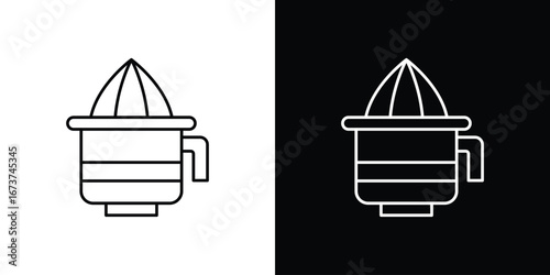 Juicer squeezer icons. simple, stroke, black icons