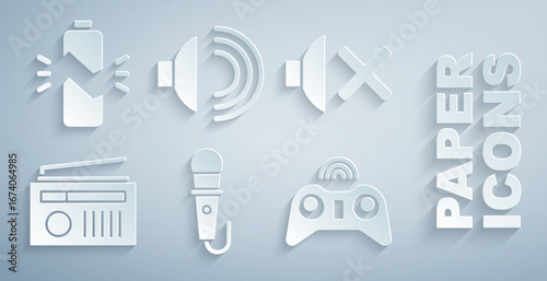 Set Microphone, Speaker mute, Radio with antenna, Wireless gamepad, volume and Broken battery icon. Vector