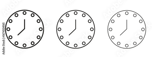 Time clock icon in linear versions. Editable line