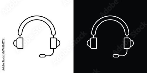 Headset icon. Isolated Line Icon.