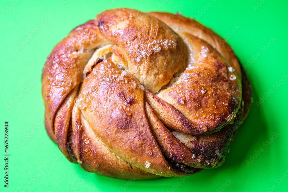 Fototapeta premium Freshly Baked Cinnamon Bun Breakfast Pastry