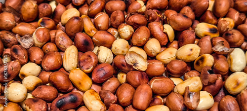 Roasted peanuts for cooking. Add flavor to food.