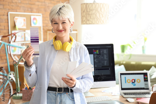 Female graphic designer wit...