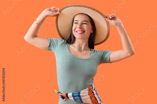 Stylish young woman in summ...