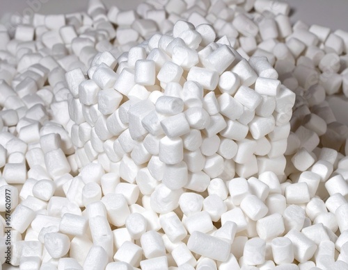 Tableau sur toile Loose Fill Packing Peanuts Biodegradable Cornstarch Material for Shipping and Mo
