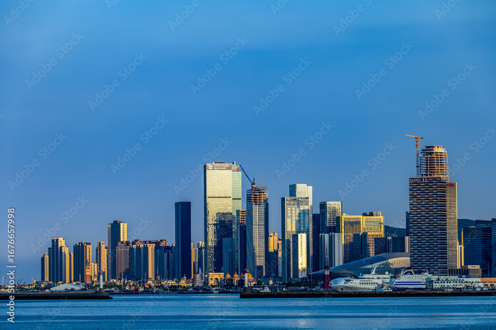 Fototapeta premium hong kong skyline, dalian skyline