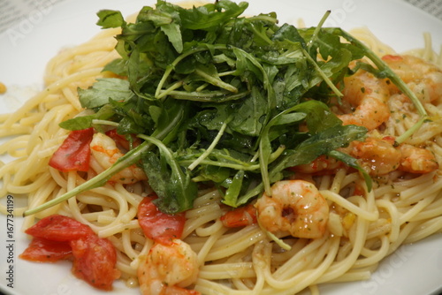 pasta with shrimps, tomatoes and ricola