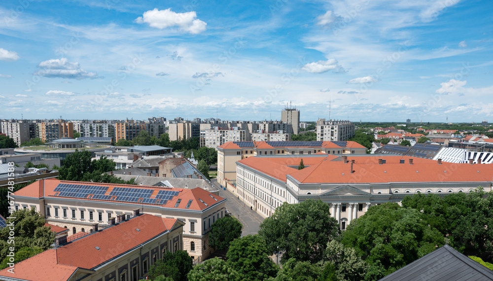 Obraz premium Debrecen Hungary view of the city from the top of the Reformed Cathedral beautiful cityscape