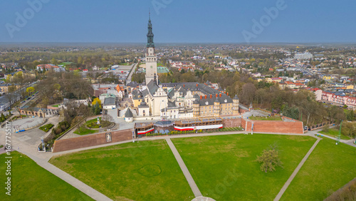Fotografía Panorama view of Jasna Gora monastery in Czestochowa, Poland