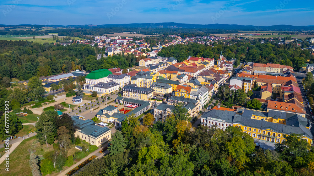Obraz premium Panorama view of Frantiskovy Lazne in Czech republic