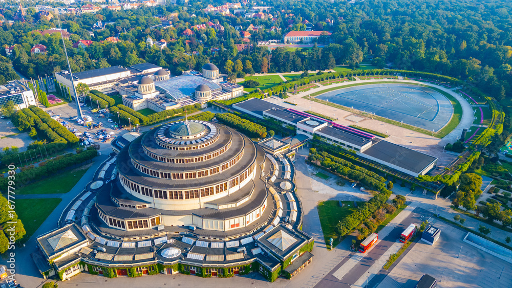 Fototapeta premium Morning view of Centennial Hall in Wroclaw, Poland