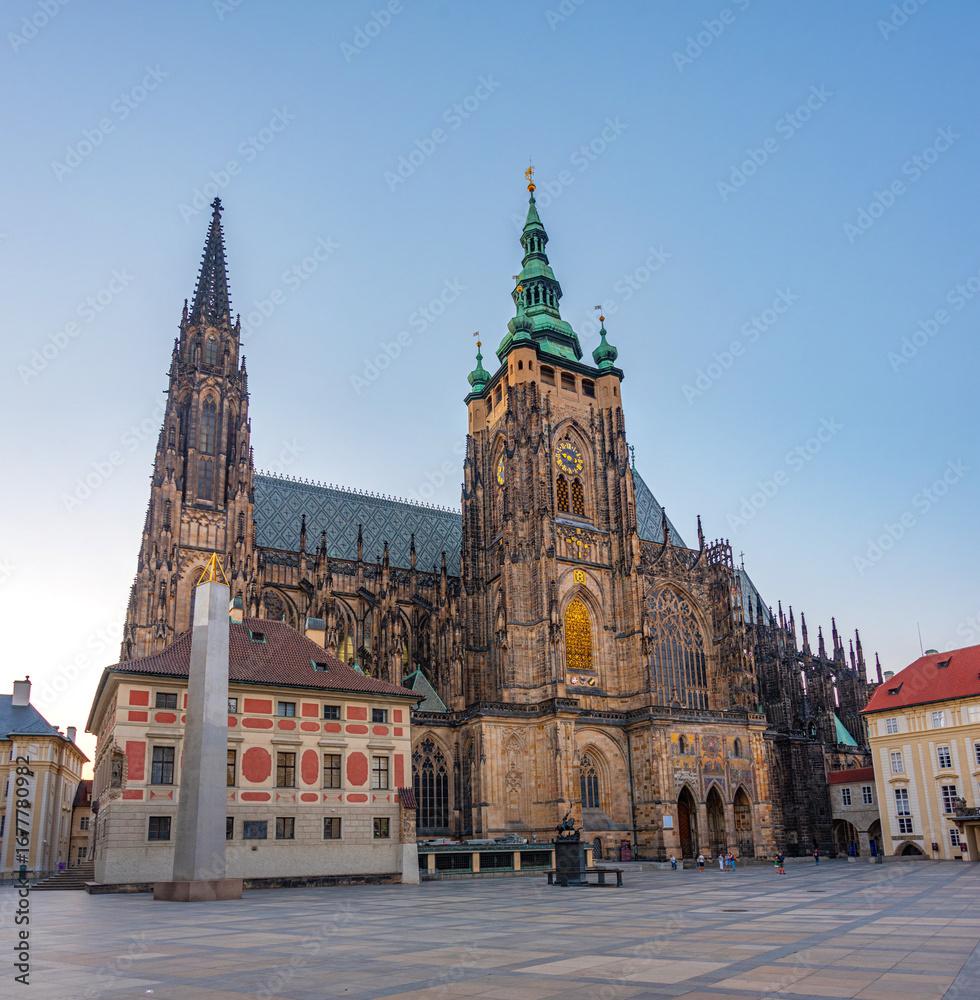 Fototapeta premium Saint Vitus cathedral at the Prague castle, Czech republic
