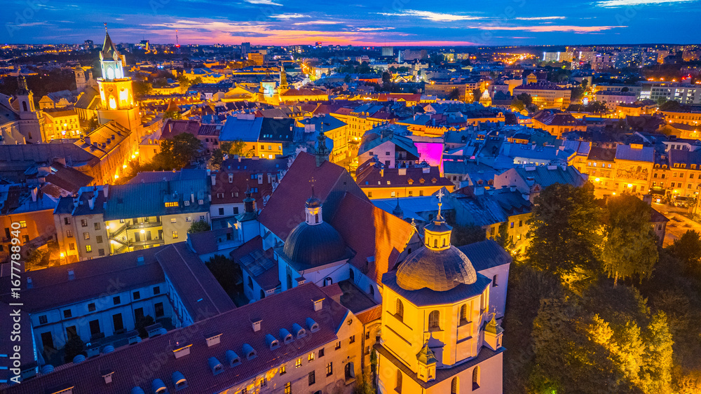 Obraz premium Sunset panorama view of the old town of Lublin, Poland
