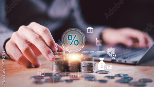 Canvastavla Investment strategy ,interest rate optimization concept for maximizing passive i