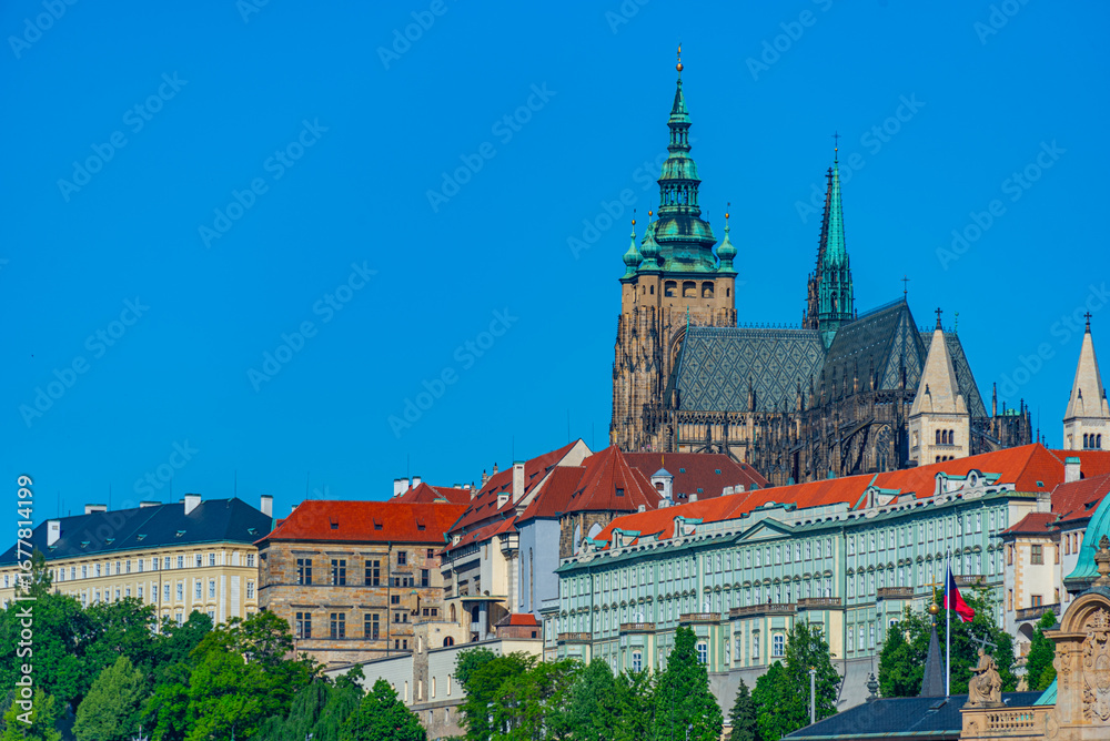 Obraz premium Prague dominated by the Prague castle, Czech republic