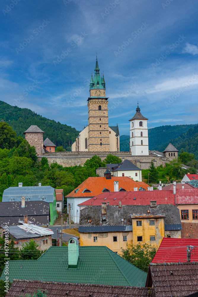 Obraz premium Panorama view of Kremnica castle overlooking the old town, Slova