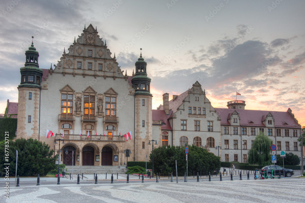 Fototapeta premium Sunset view of Collegium Minus in Poznan, Poland