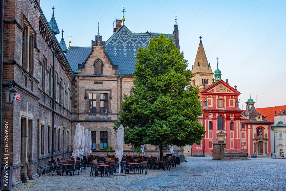Obraz premium Sunset view of St. George's Convent at Prague castle, Czech repu