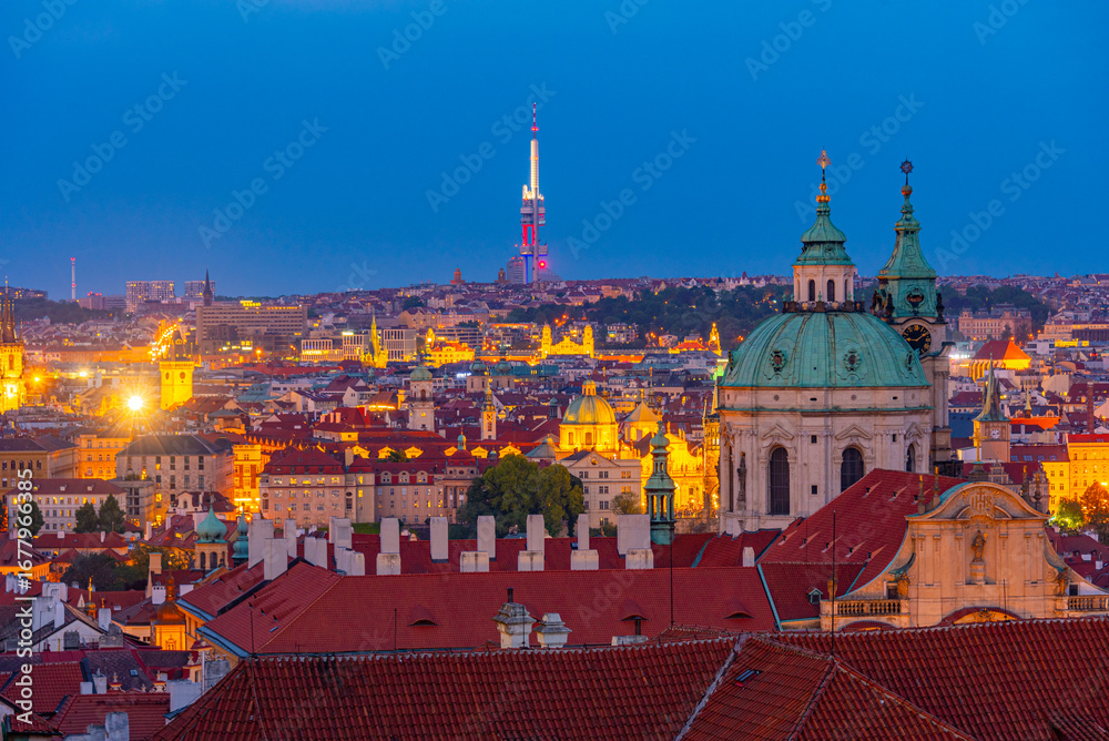 Obraz premium Sunset of Zizkov tv tower overlooking Prague, Czech republic