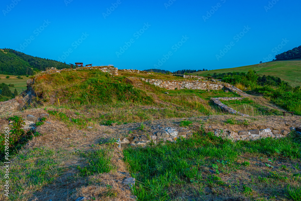 Naklejka premium Ruins of Glanzenberg castle at Banska Stiavnica in Slovakia