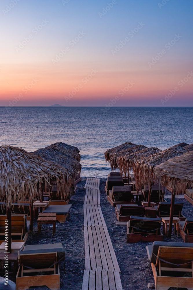 Fototapeta premium sunset on the beach
