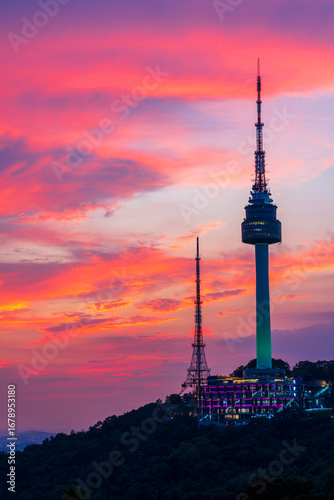 Wallpaper Mural Sunset at Namsan Tower in Seoul,South Korea. August 04, 2025 Torontodigital.ca