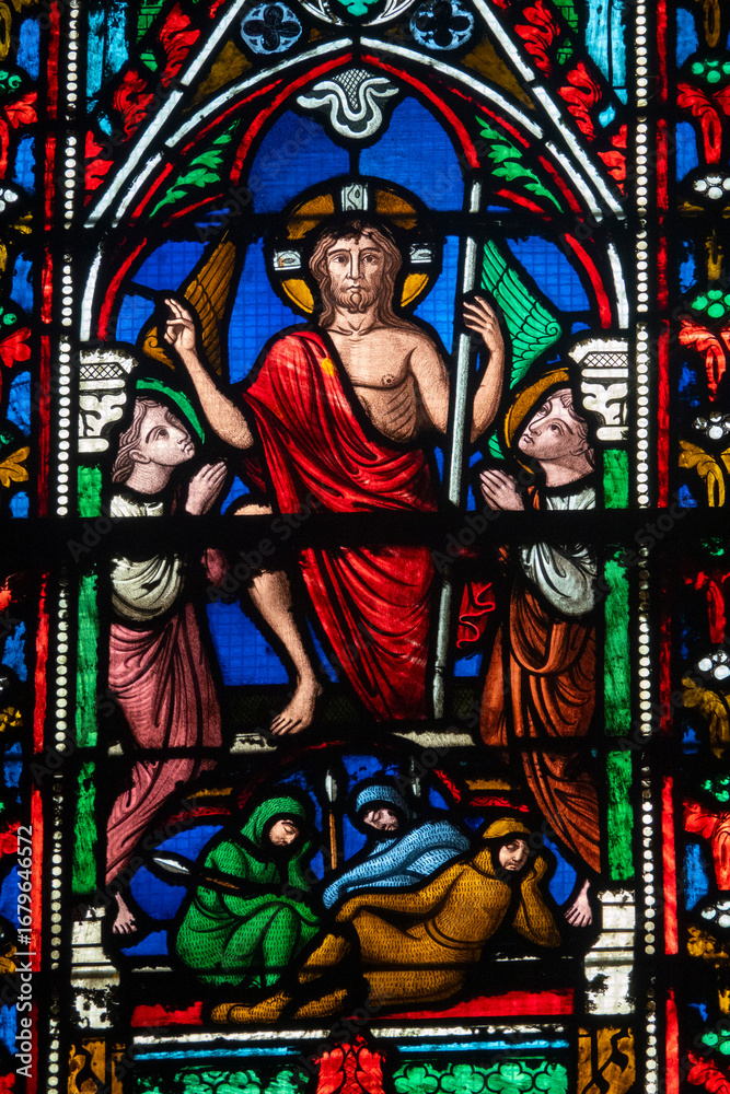 Obraz premium Stained glass (19th century) of the resurrection of Jesus Christ.